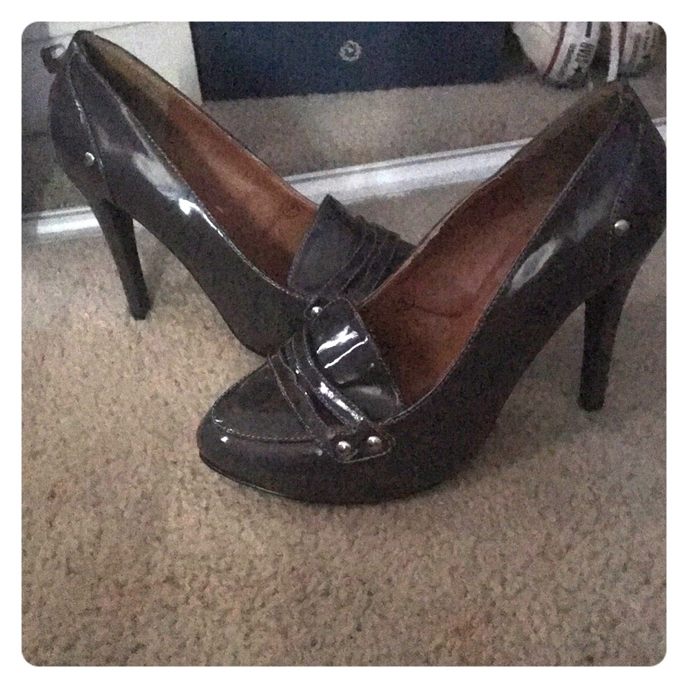 Shoedazzle heals